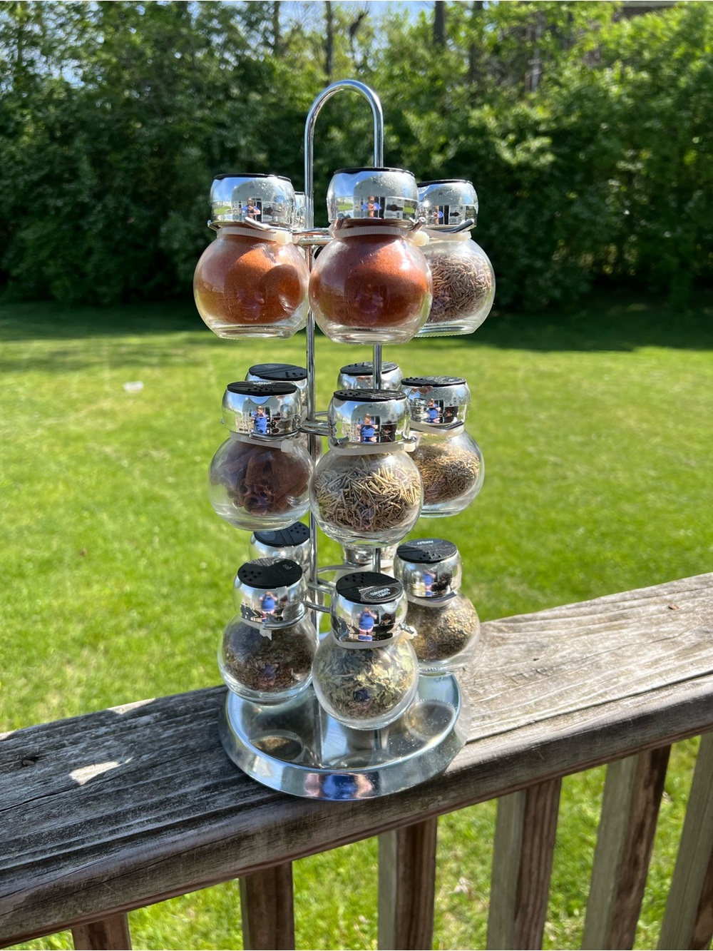 Rotating Glass Spice Jar Rack - Clear and Silver